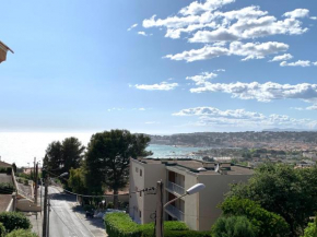 Six fours les lones T2 42m2 vue mer